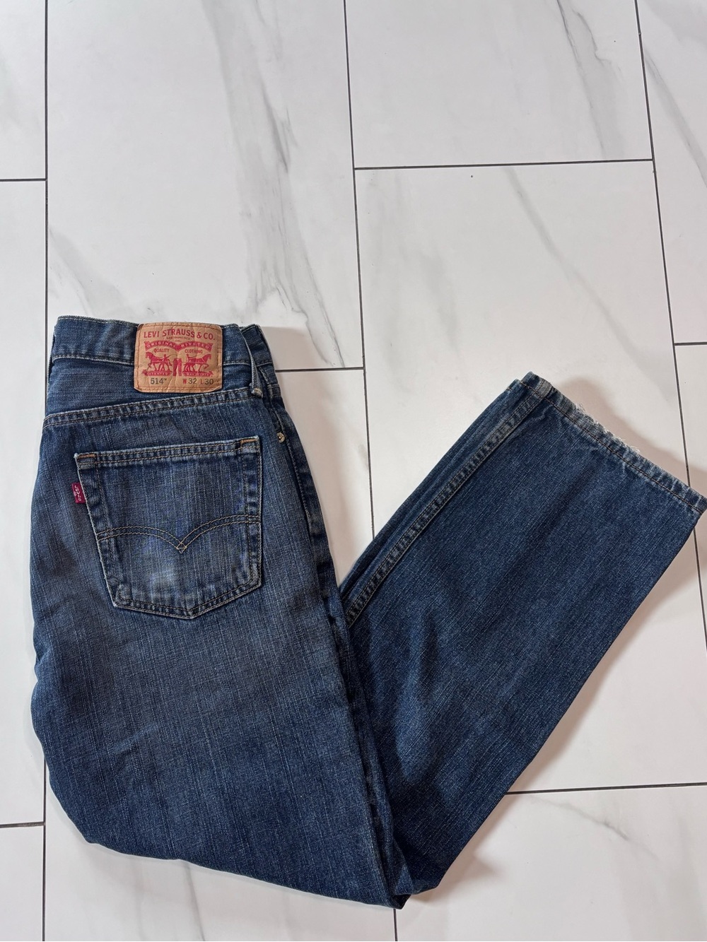 3/$30 Levi’s 514 Jeans 32x28